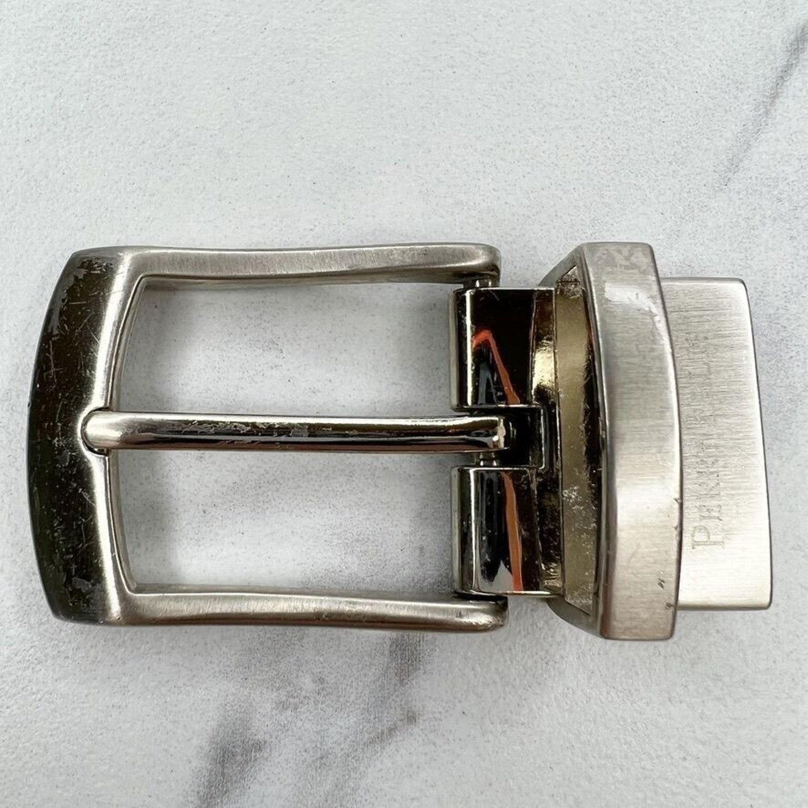 Perry Ellis Reversible Silver Tone Simple Basic Belt Buckle